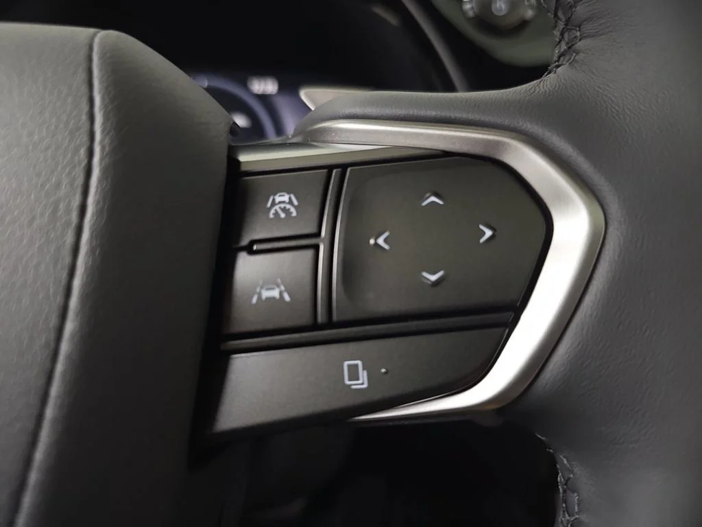New 2026 Eminent White Pearl Lexus PREMIUM PLUS image 18