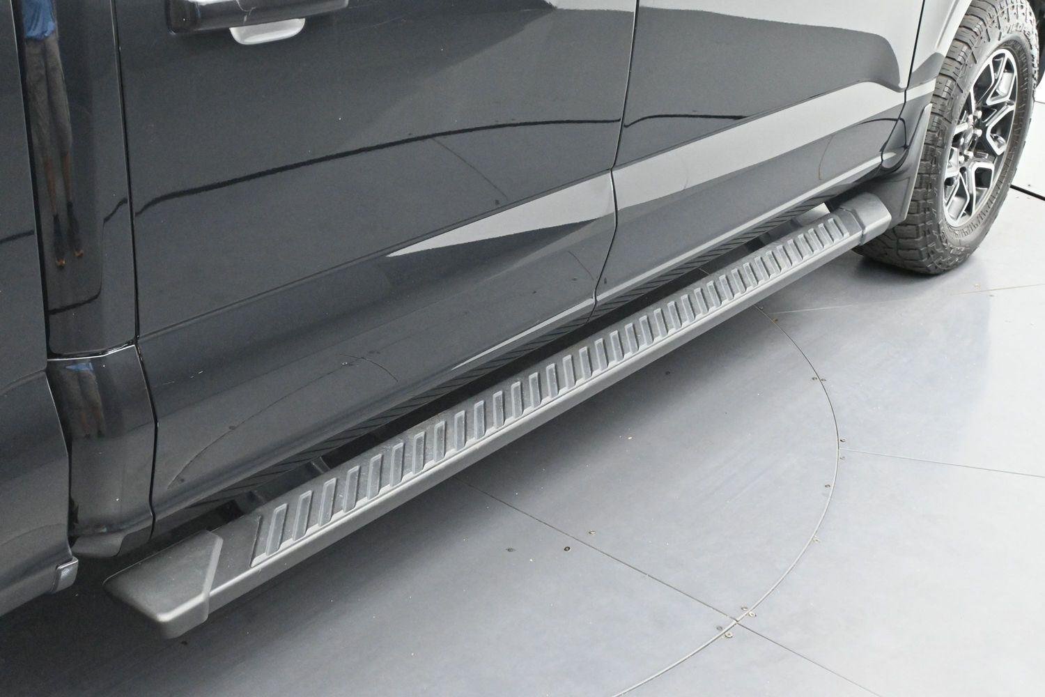 Used 2022 Agate Black Ford XLT image 9