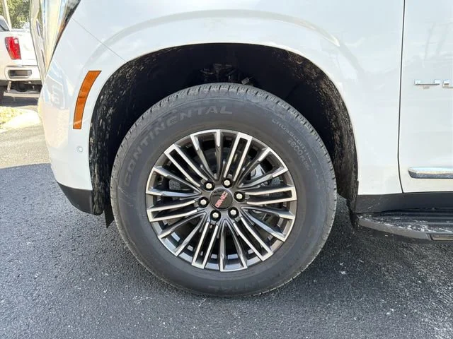 New 2026 Summit White GMC Elevation image 33