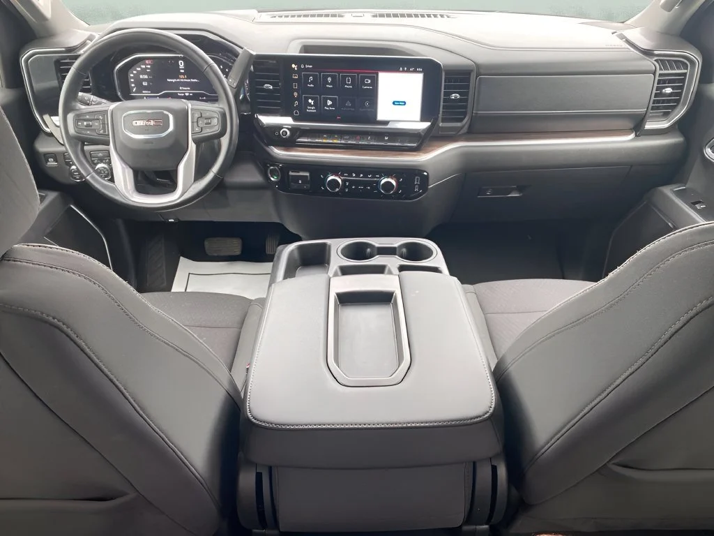 Used 2025 Onyx Black GMC Elevation image 13