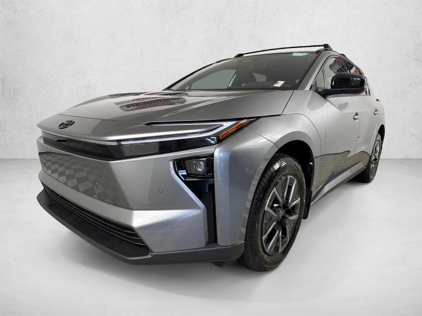 Used 2026 White Toyota XLE image 7