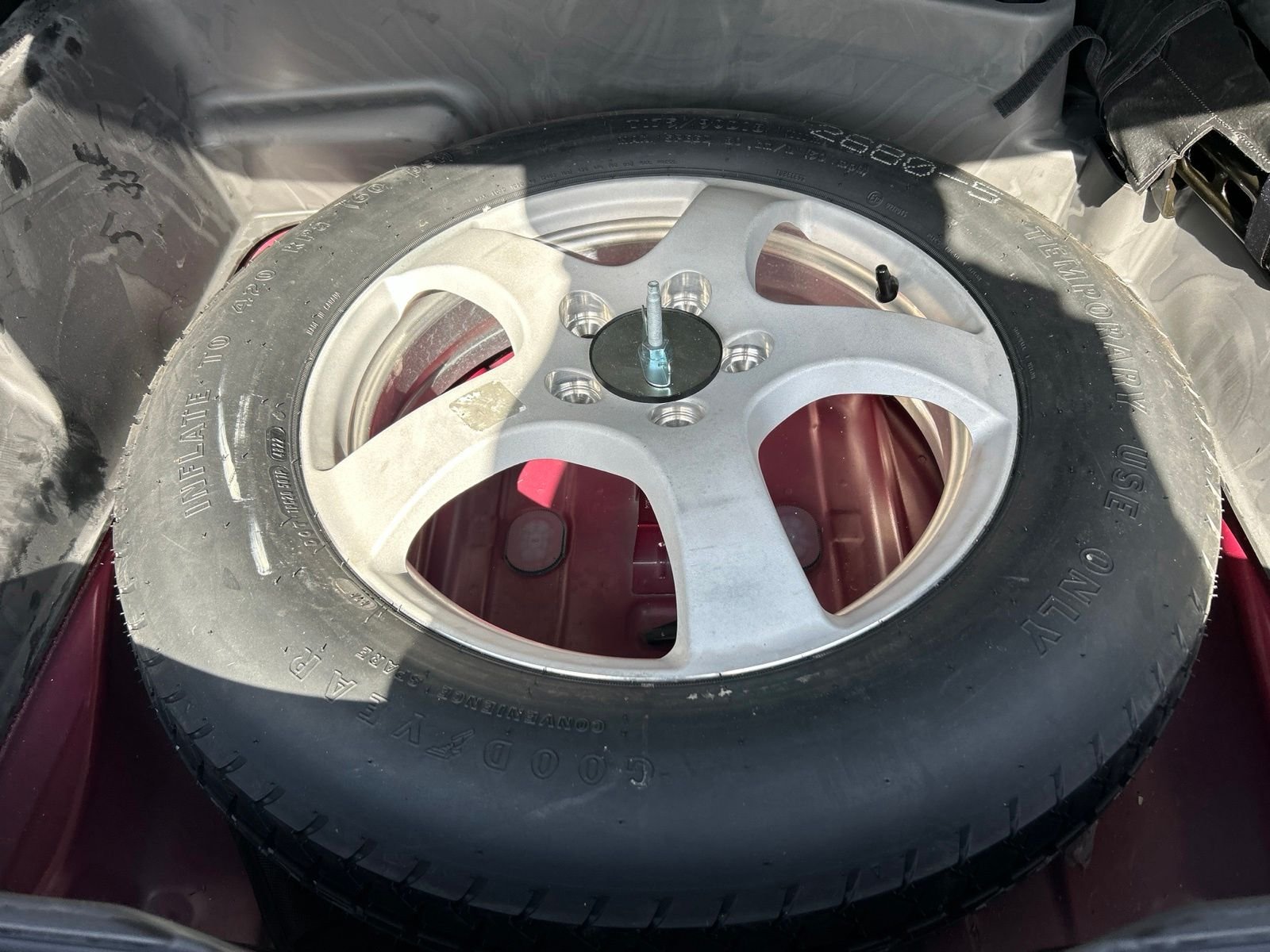Used 2023 Red Jeep Laredo image 36