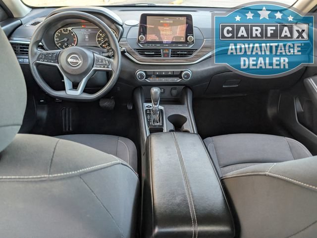 2025 Nissan Altima SV - Photo 15