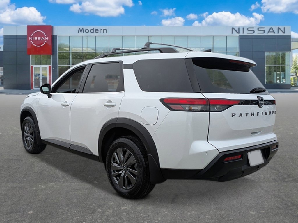 New 2026 Everest White Pearl Tricoat Nissan SV image 3