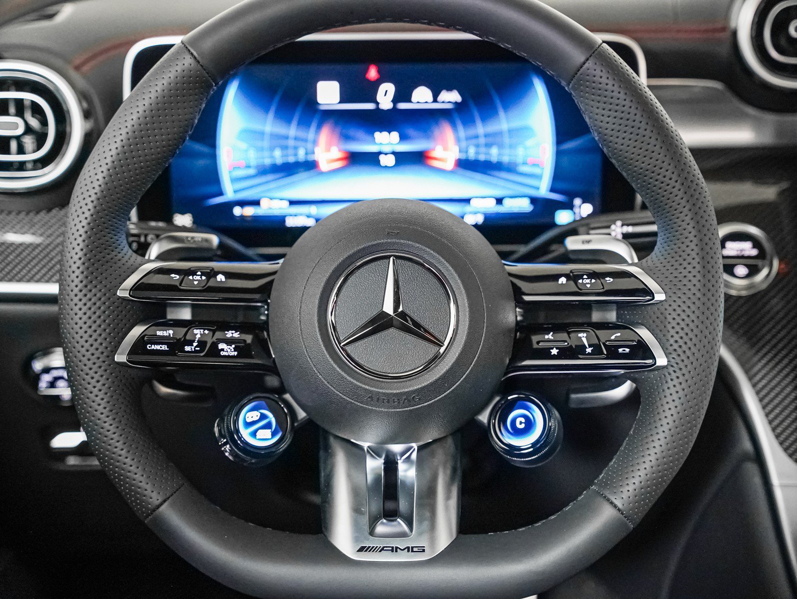 New 2026 Polar White Mercedes-Benz AMG® GLC 43 4MATIC® SUV image 15