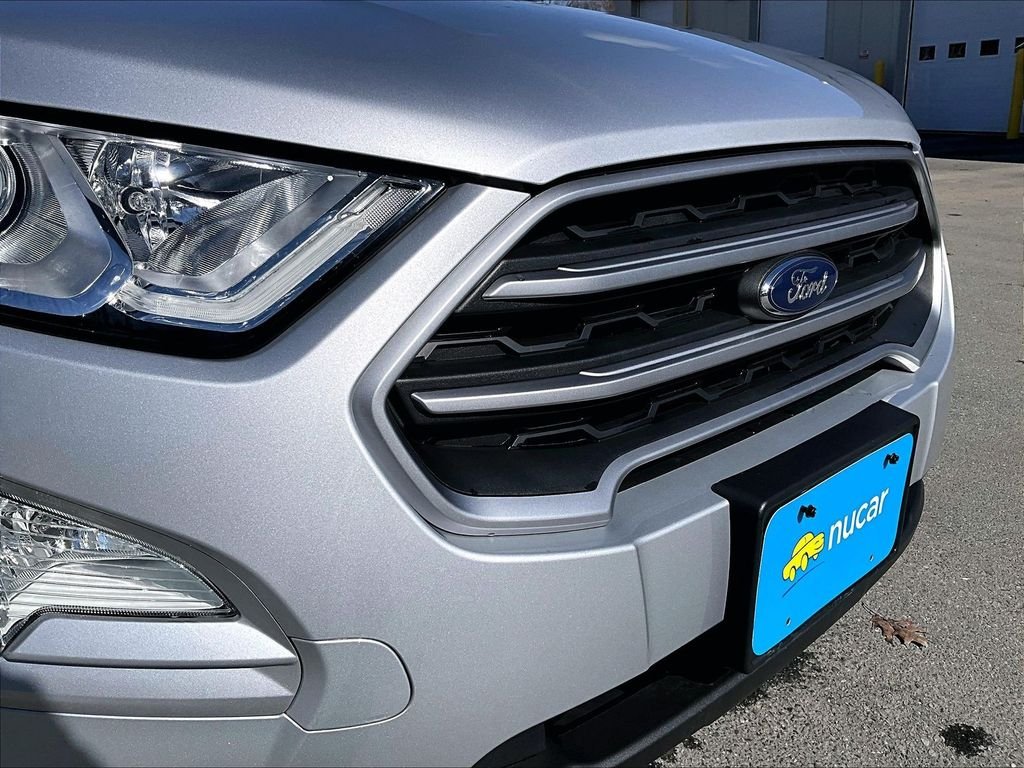 Used 2022 Silver Ford SE image 30