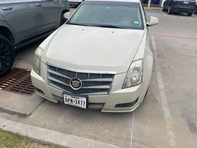 Used 2011 VANILLA LATTE METALLIC Cadillac Luxury image 2