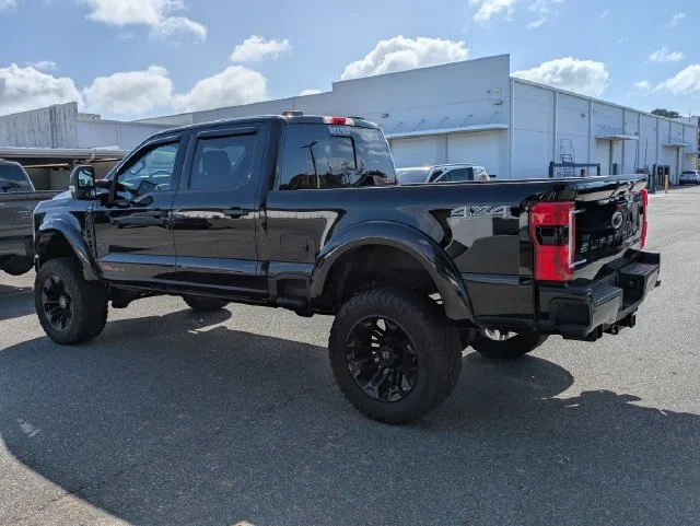 Used 2025 Black Metallic Ford XLT image 5
