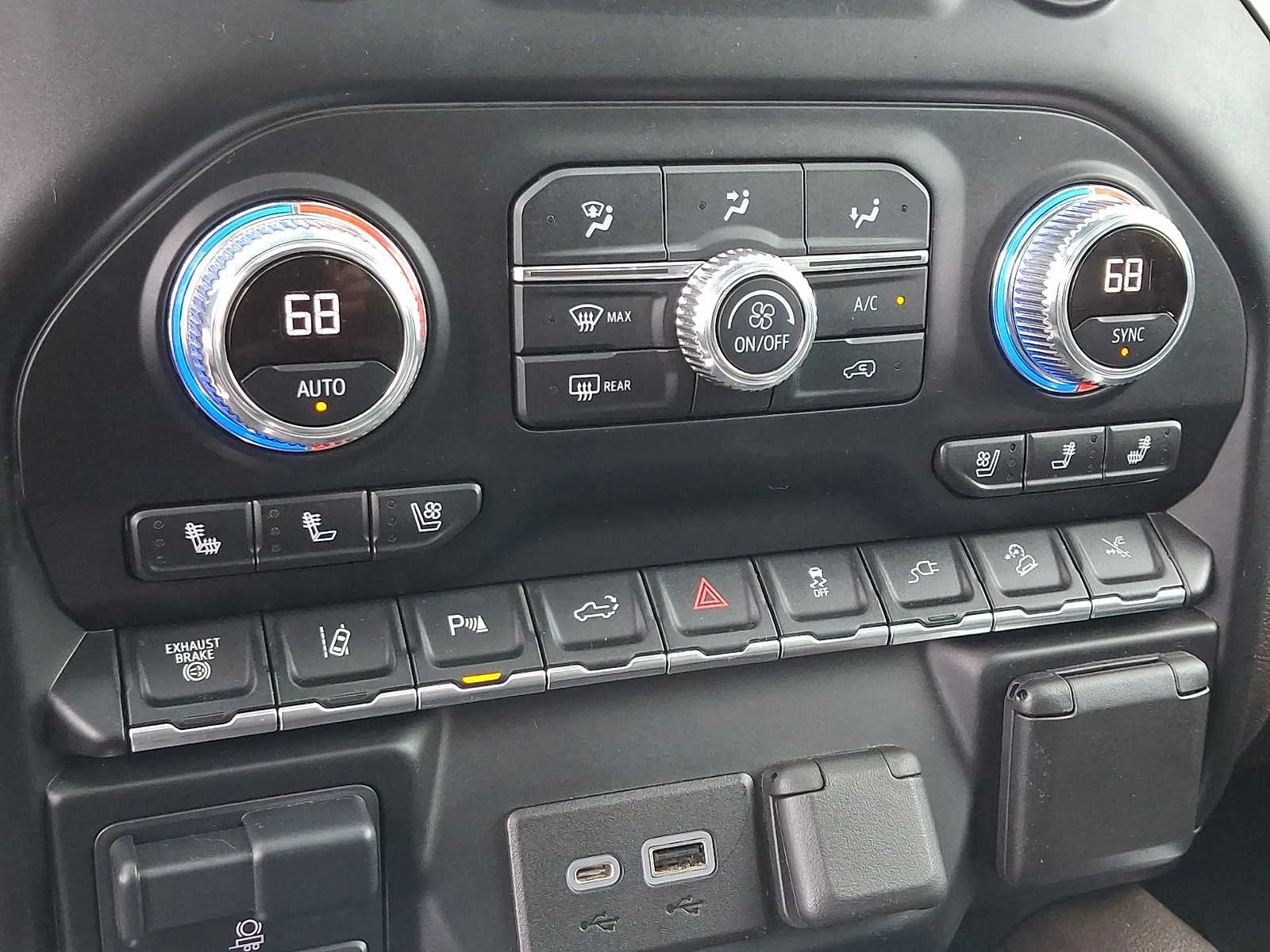 Used 2021 Summit White GMC Denali image 15