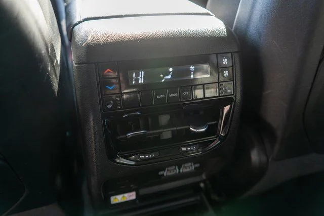 Used 2023 Black Jeep Limited image 18