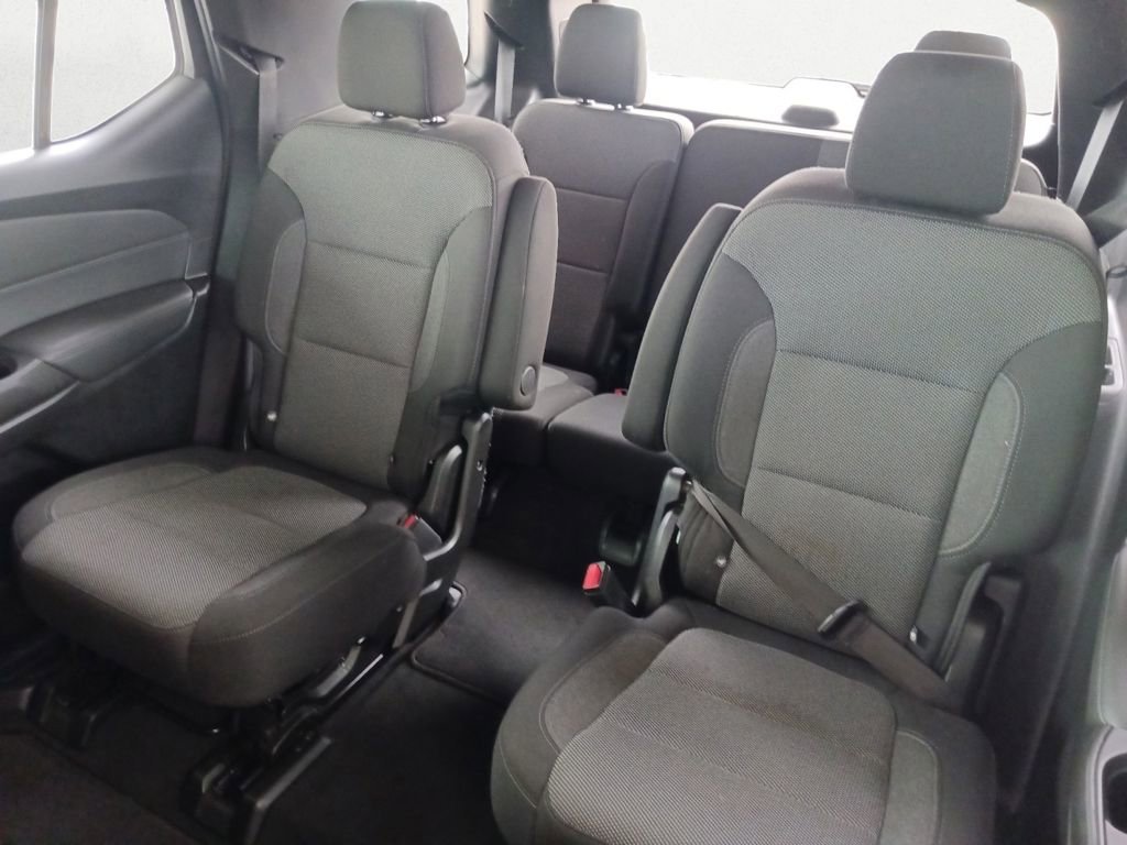 Used 2023 Sterling Gray Metallic Chevrolet LT Cloth image 22