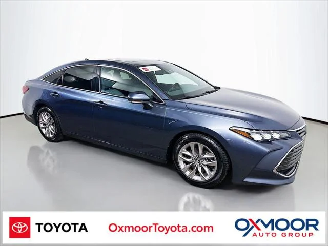 2019 Toyota Avalon XLE's photo