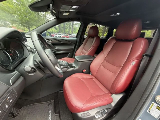 Used 2023 Gray Mazda Carbon Edition image 11