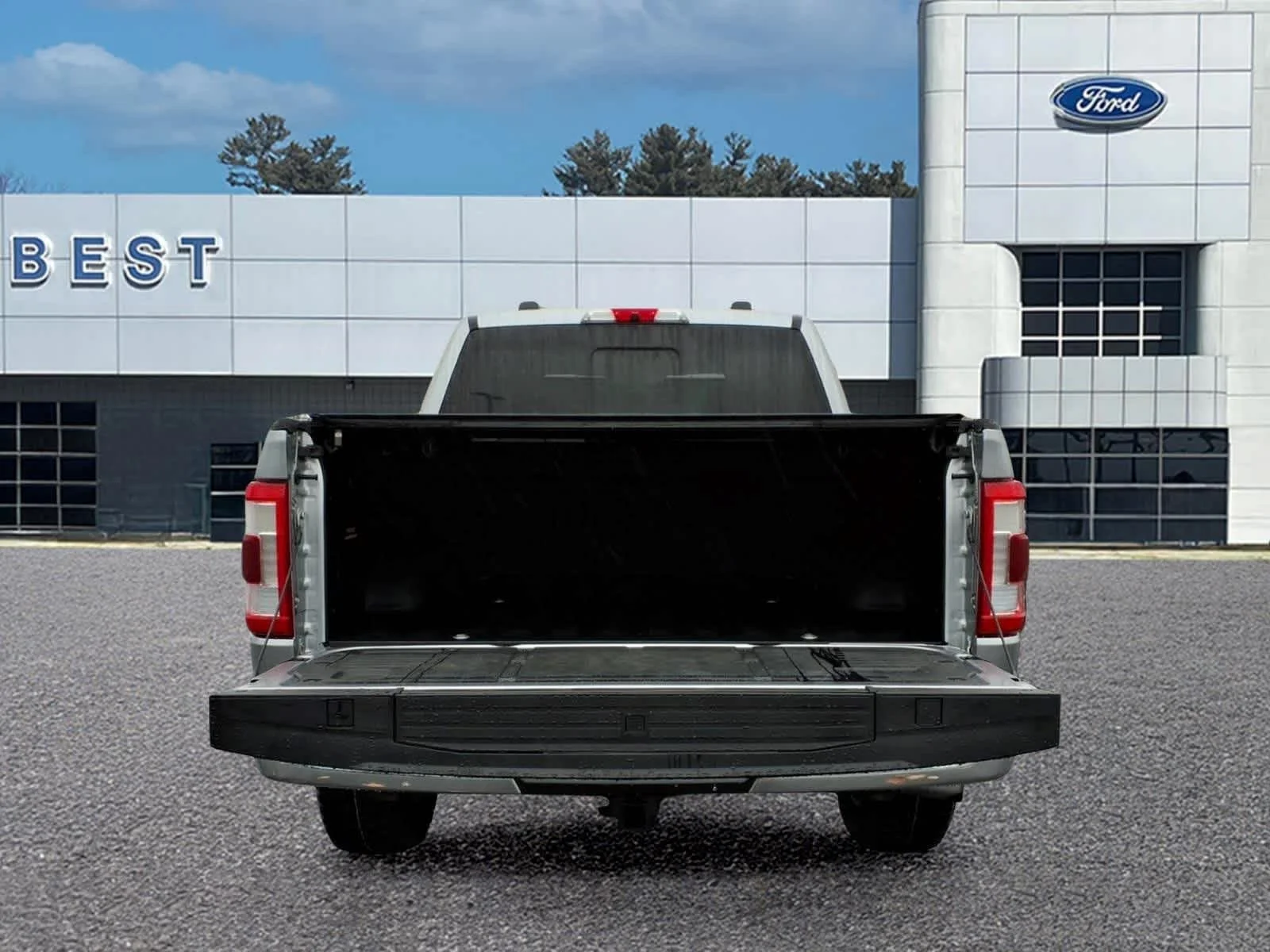 Used 2021 Iconic Silver Ford King Ranch image 6