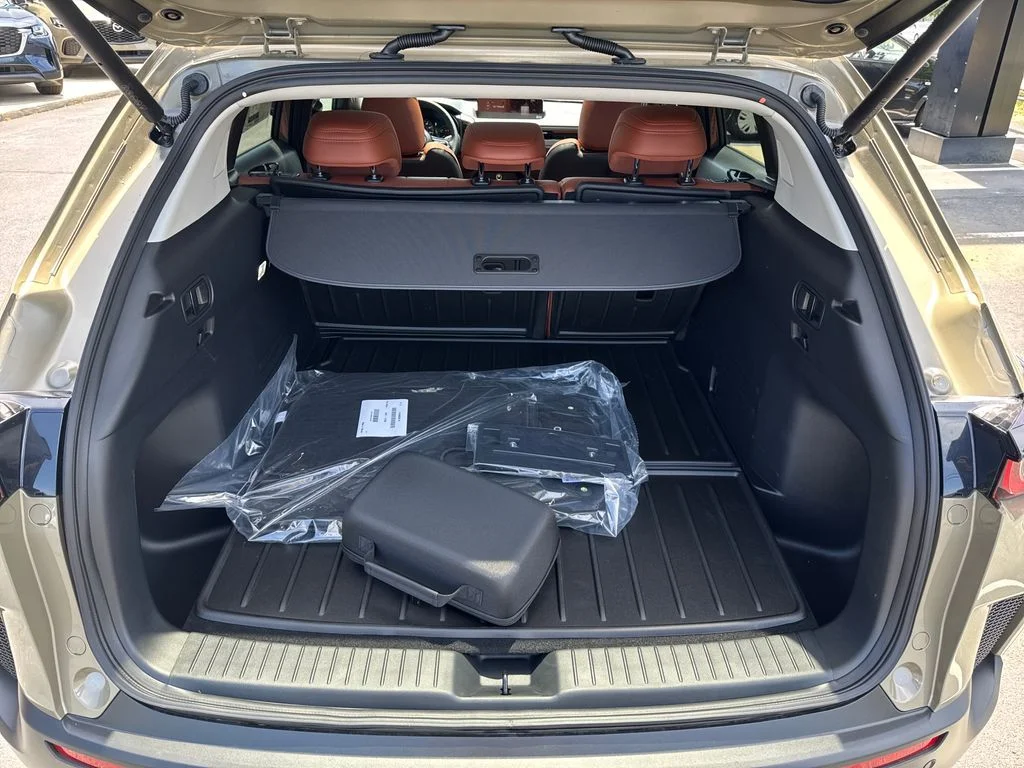 New 2026 Sand Metallic Mazda 2.5 Turbo Meridian Edition image 30