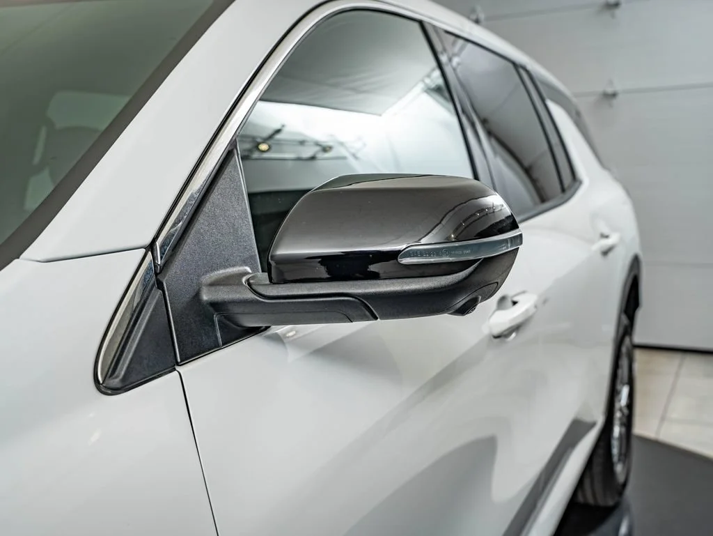 Used 2024 Summit White Chevrolet LS image 9