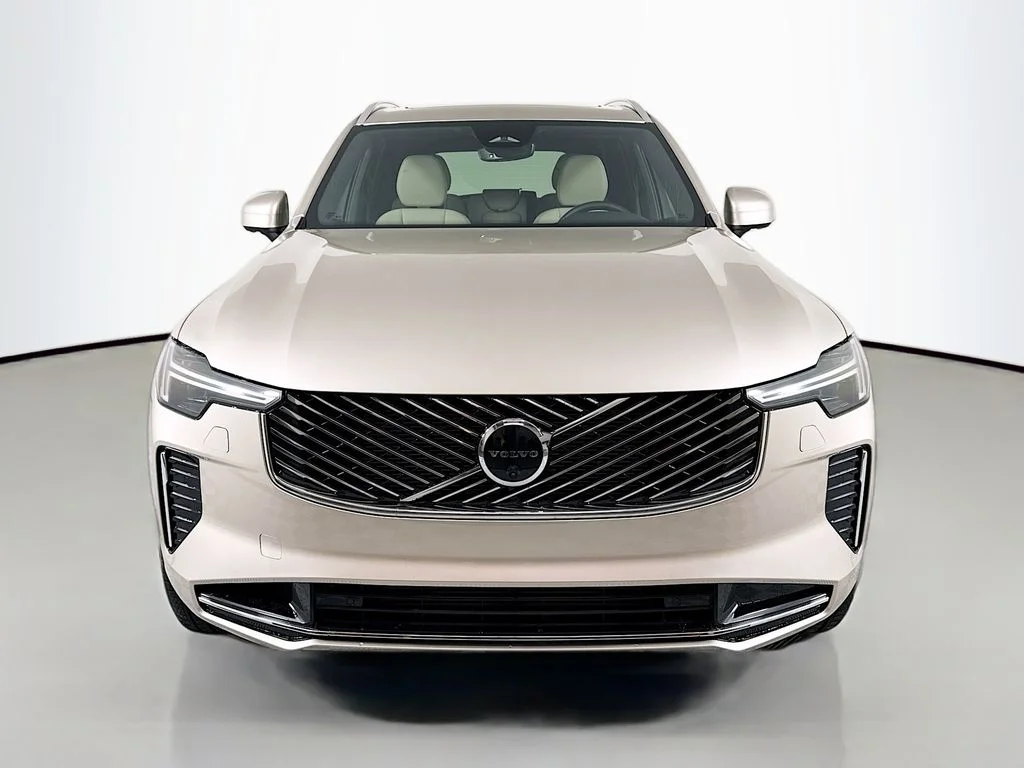 New 2026 Bright Dusk Metallic Volvo T8 Plus image 6