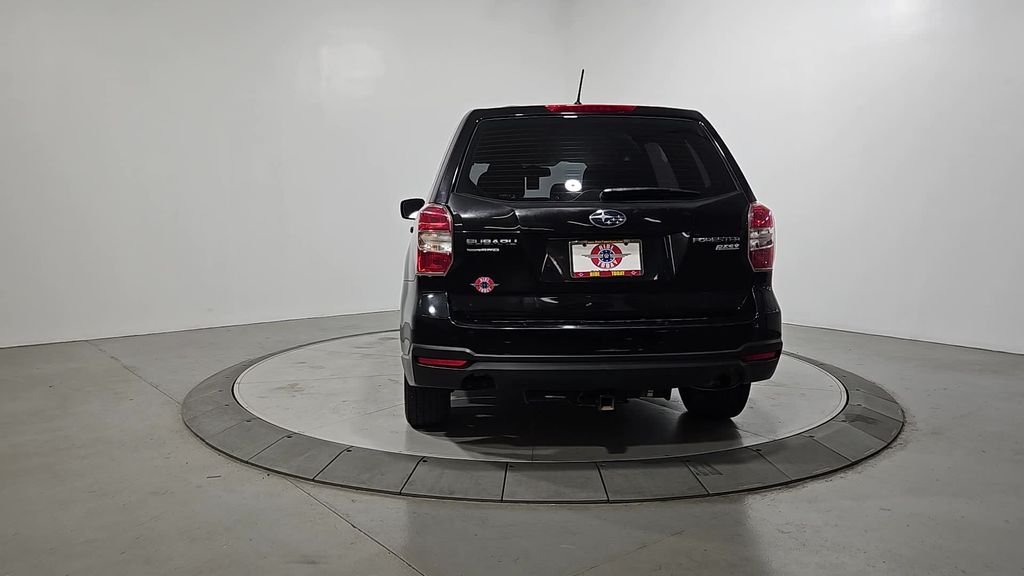 Used 2014 Black Subaru 2.5i image 4