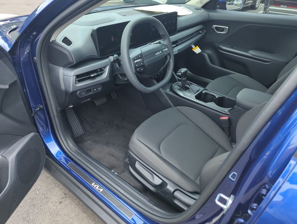 New 2026 Deep Sea Blue Kia LXS image 11