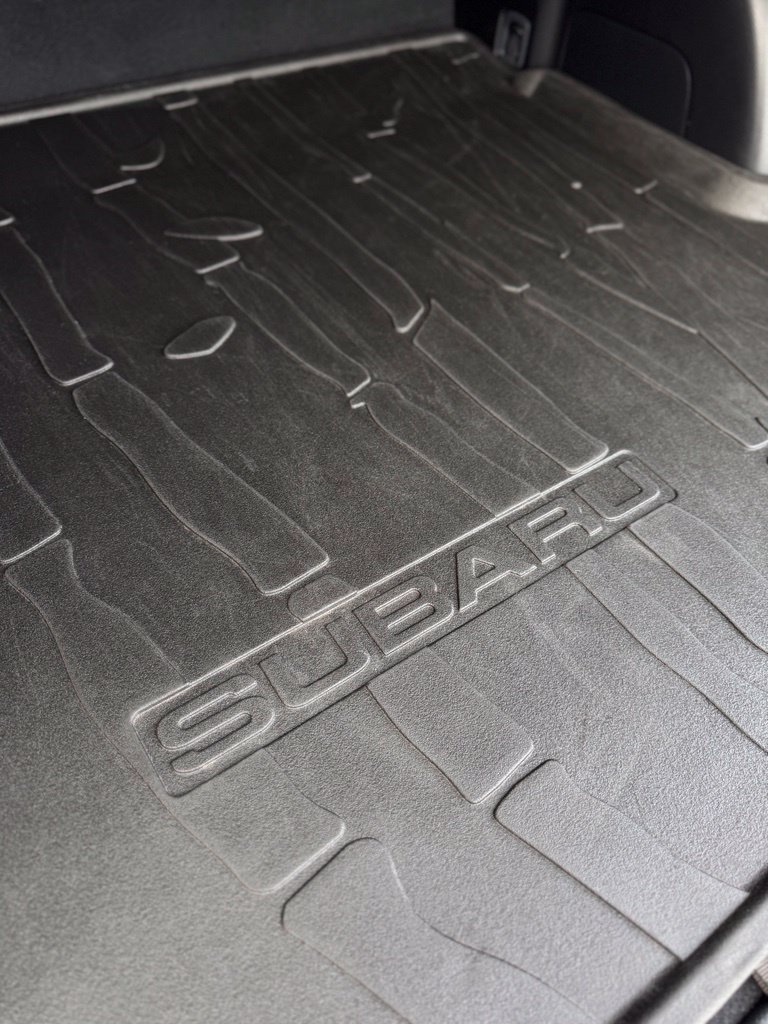 Used 2019 Ice Silver Metallic Subaru Touring image 41