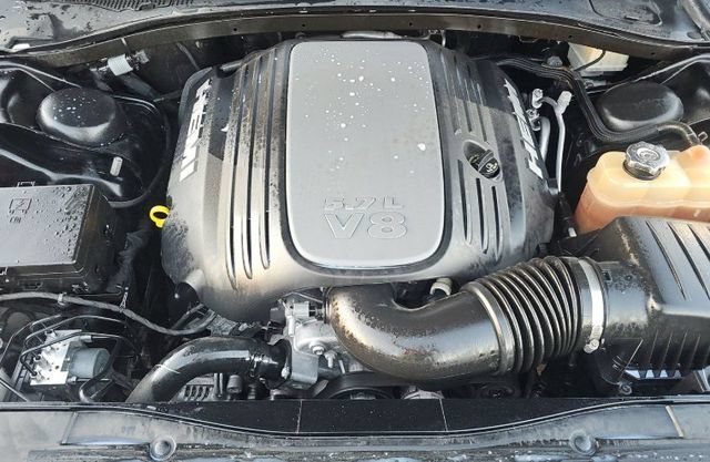 Used 2021 Gloss Black Chrysler S image 4