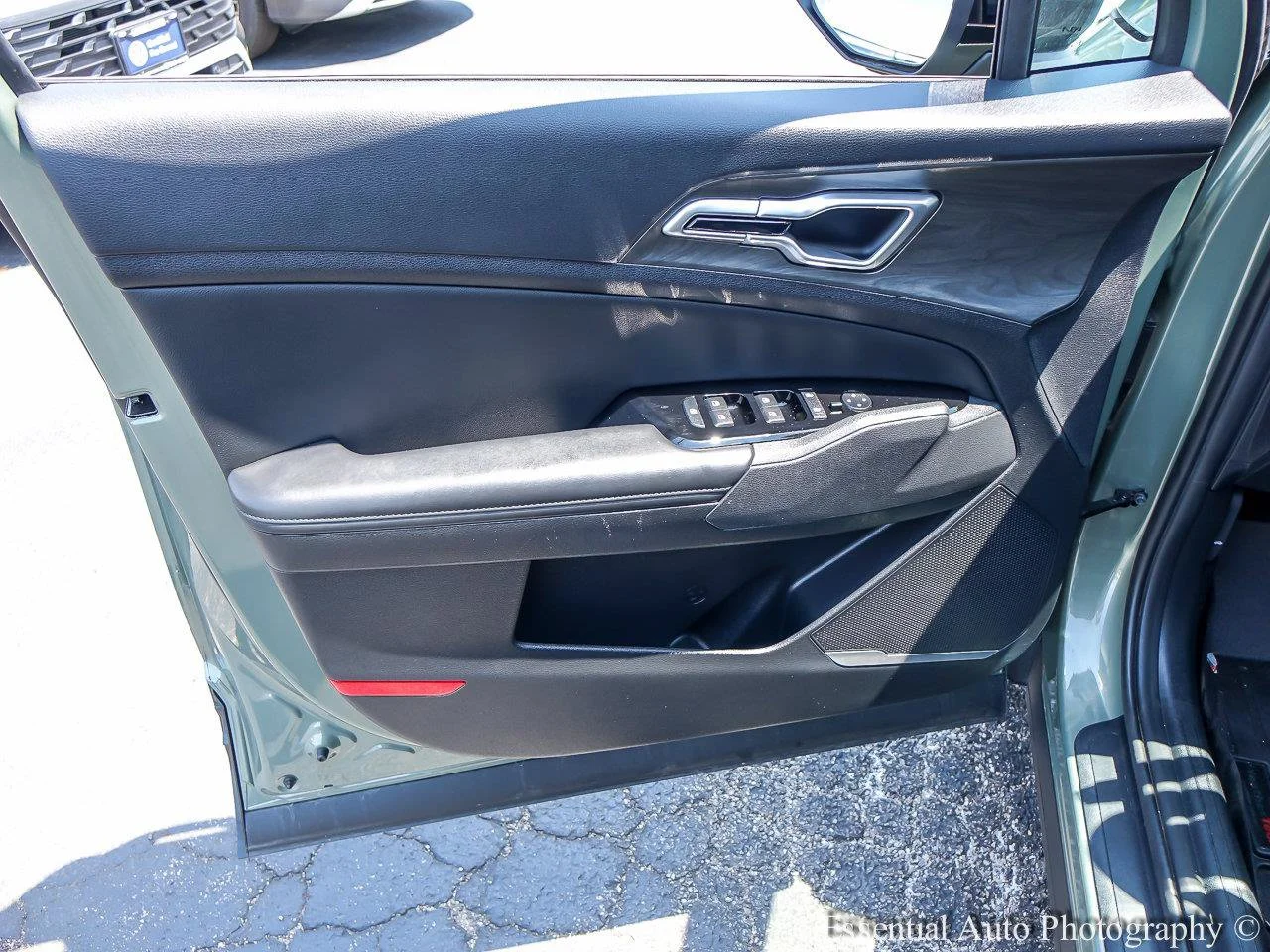 Used 2024 Jungle Green Kia X-Line image 20