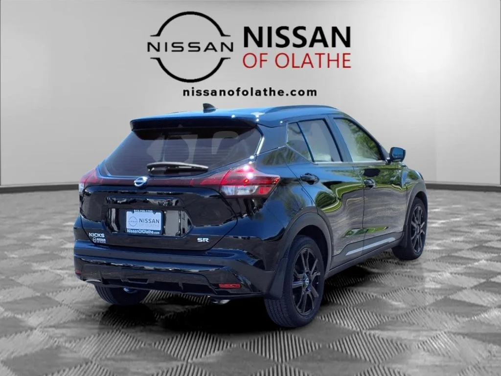 Used 2023 Black Nissan SR image 27