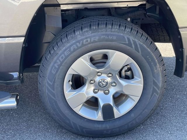 Certified Used 2021 Granite Crystal Clearcoat Metallic Ram Big Horn/Lone Star image 4