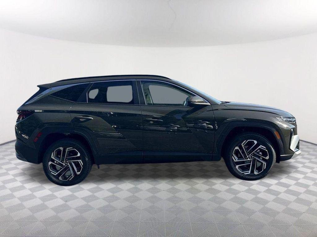 New 2026 Green Hyundai SEL Plus AWD image 4