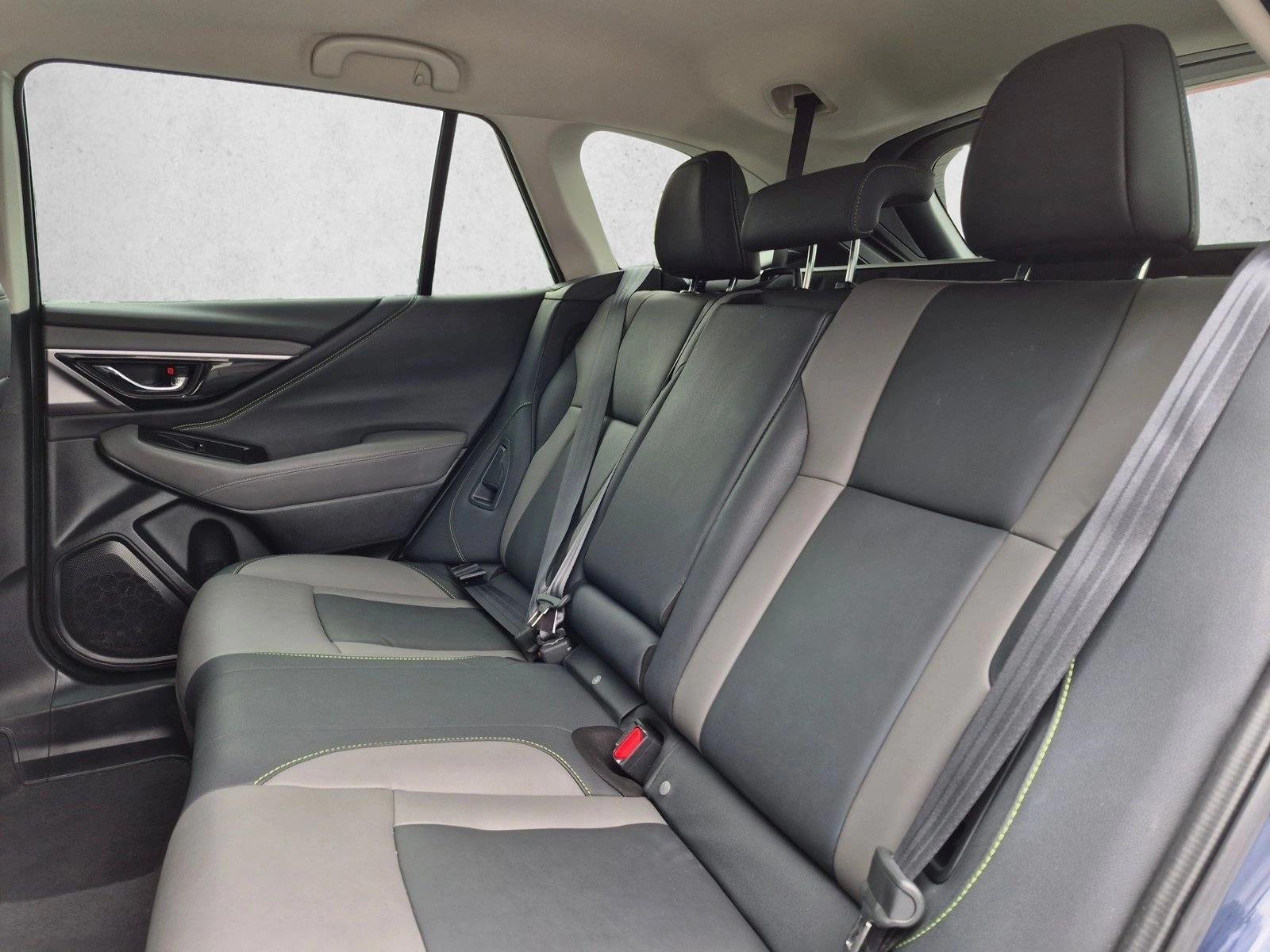 Used 2025 Cosmic Blue Pearl Subaru Onyx Edition image 19