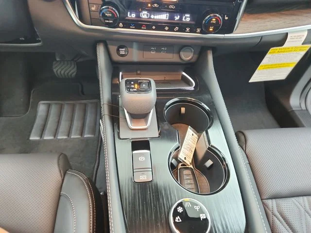 New 2026 Gray Nissan Platinum image 27