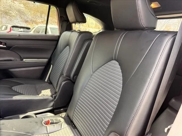 Used 2022 Red Toyota XSE image 15