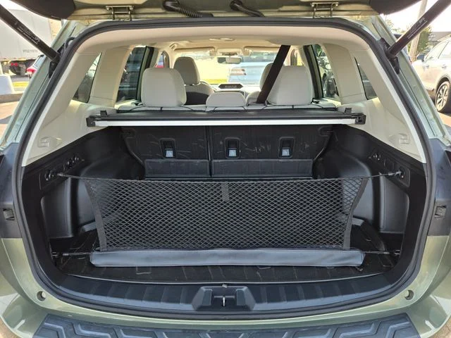 Used 2021 Green Subaru Premium image 17