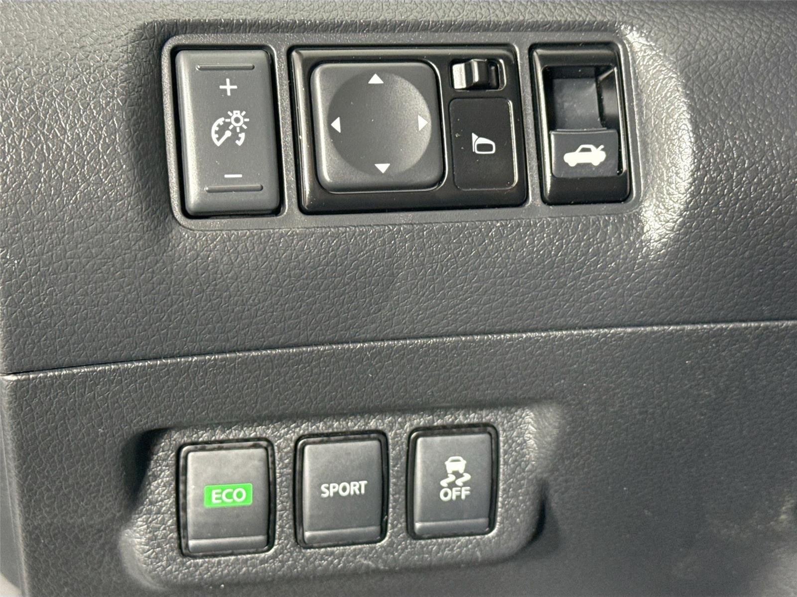Used 2017 Gun Metallic Nissan S image 13