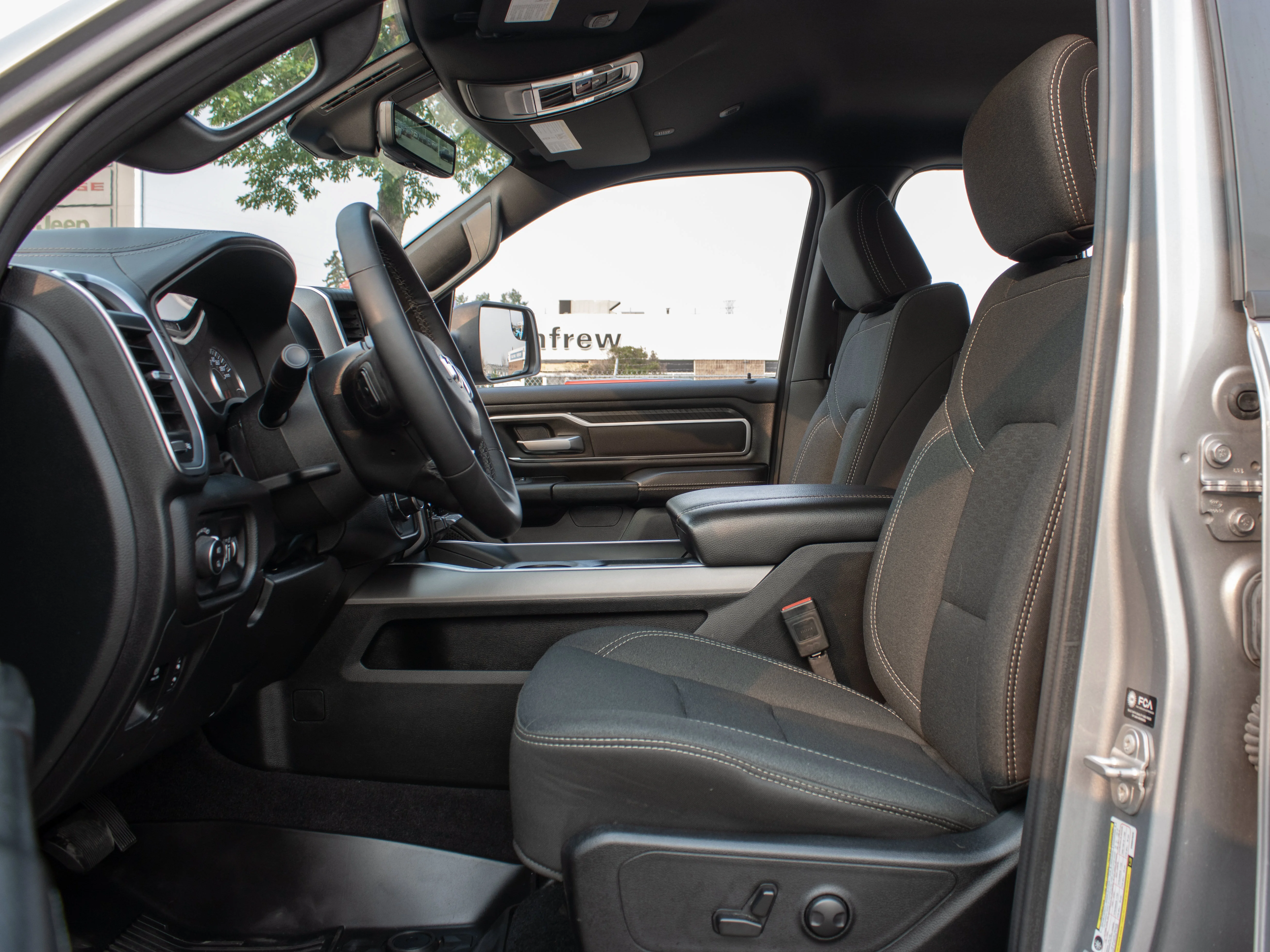 Used 2025 Silver RAM Big Horn*| 3.0L Hurricane Twin Turbo | Heated Seats | Heated Steering Wheel | image 3