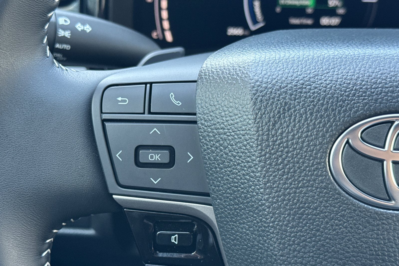 Certified Used 2026  Toyota SE image 30