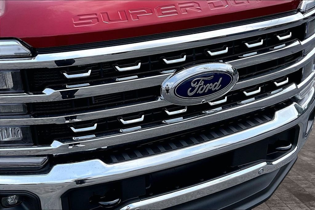 New 2026 Ruby Red Metallic Tinted Clearcoat Ford F-250® Lariat® image 33