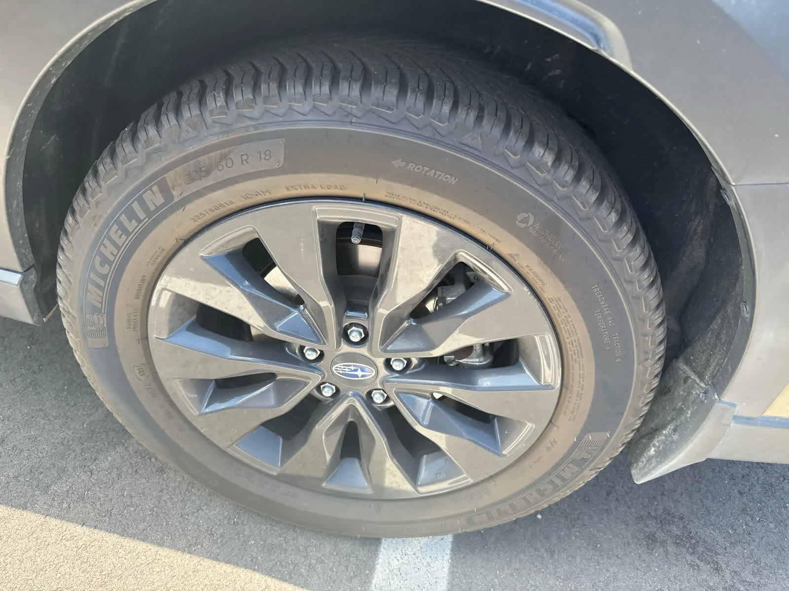 Used 2024 Autumn Green Metallic Subaru Onyx Edition image 5