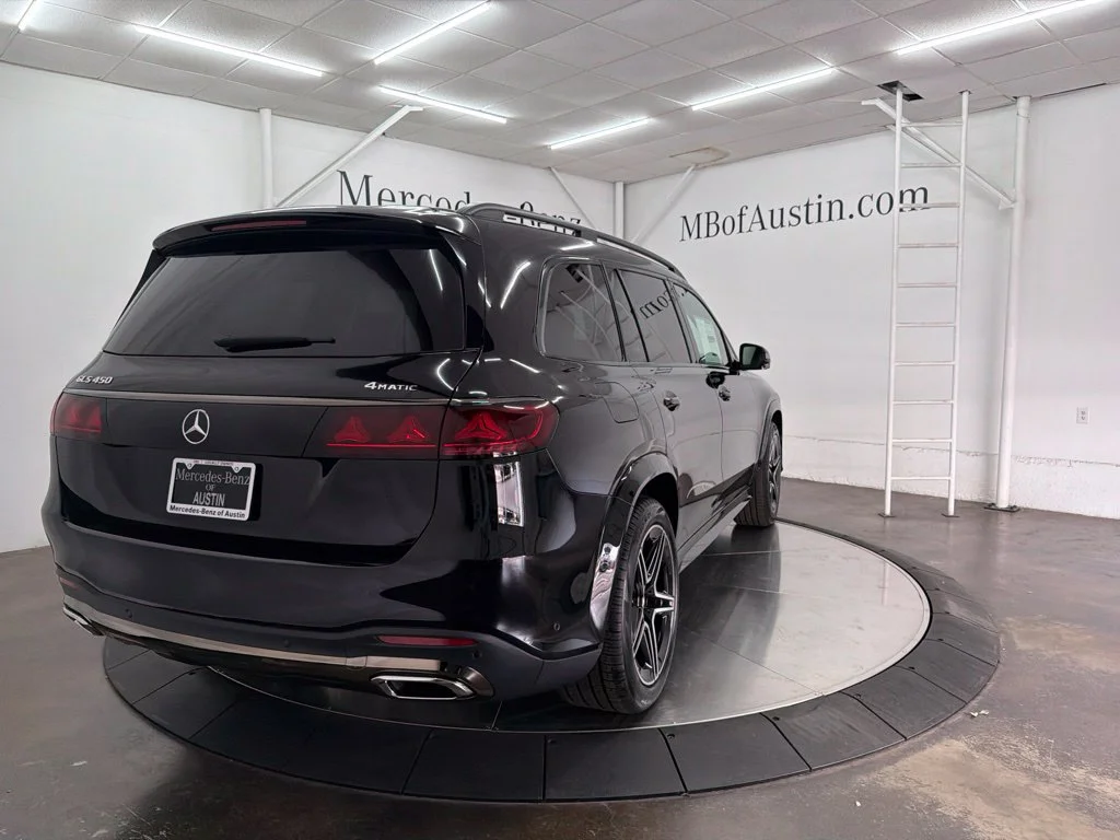 New 2027 Black Mercedes-Benz GLS 450 image 7