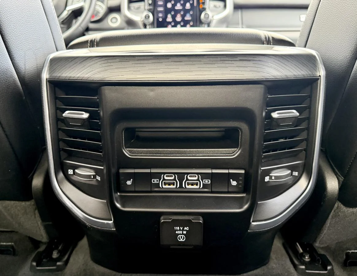 Used 2024 White RAM Laramie 4x4 Crew Cab image 18