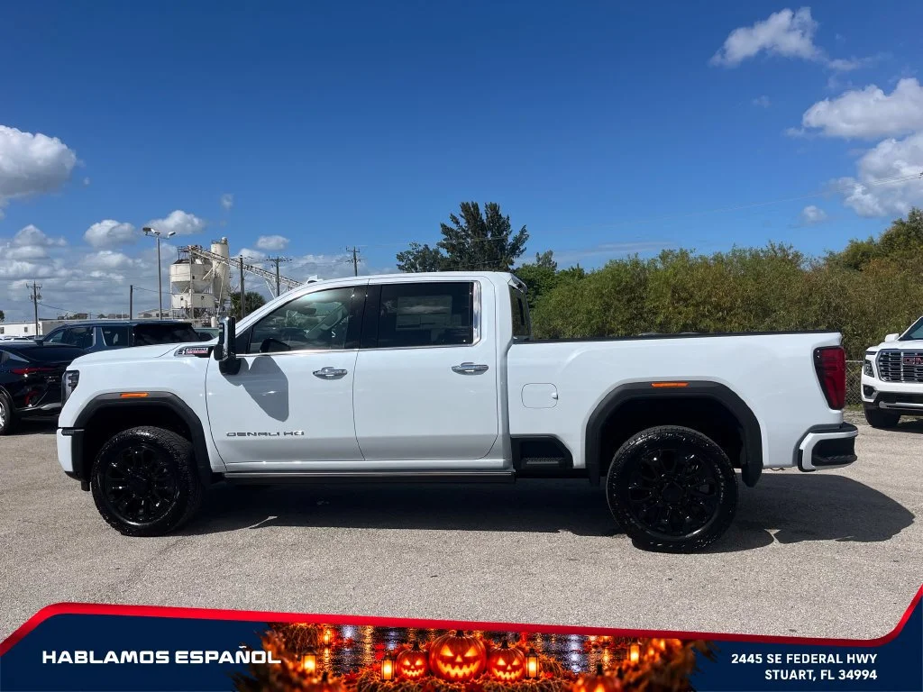 New 2026 Glacier White Tricoat GMC Denali image 4
