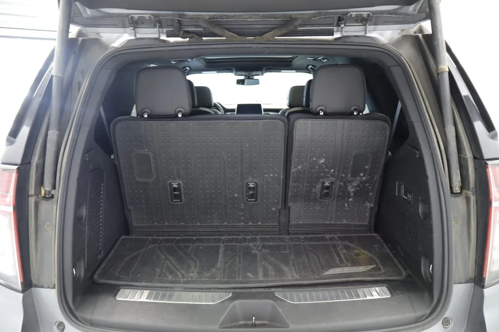 Used 2022 Gray Chevrolet RST image 16