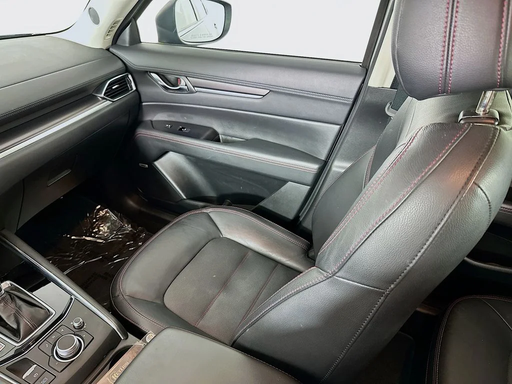 Used 2021 Polymetal Gray Mazda Carbon Edition Turbo image 26