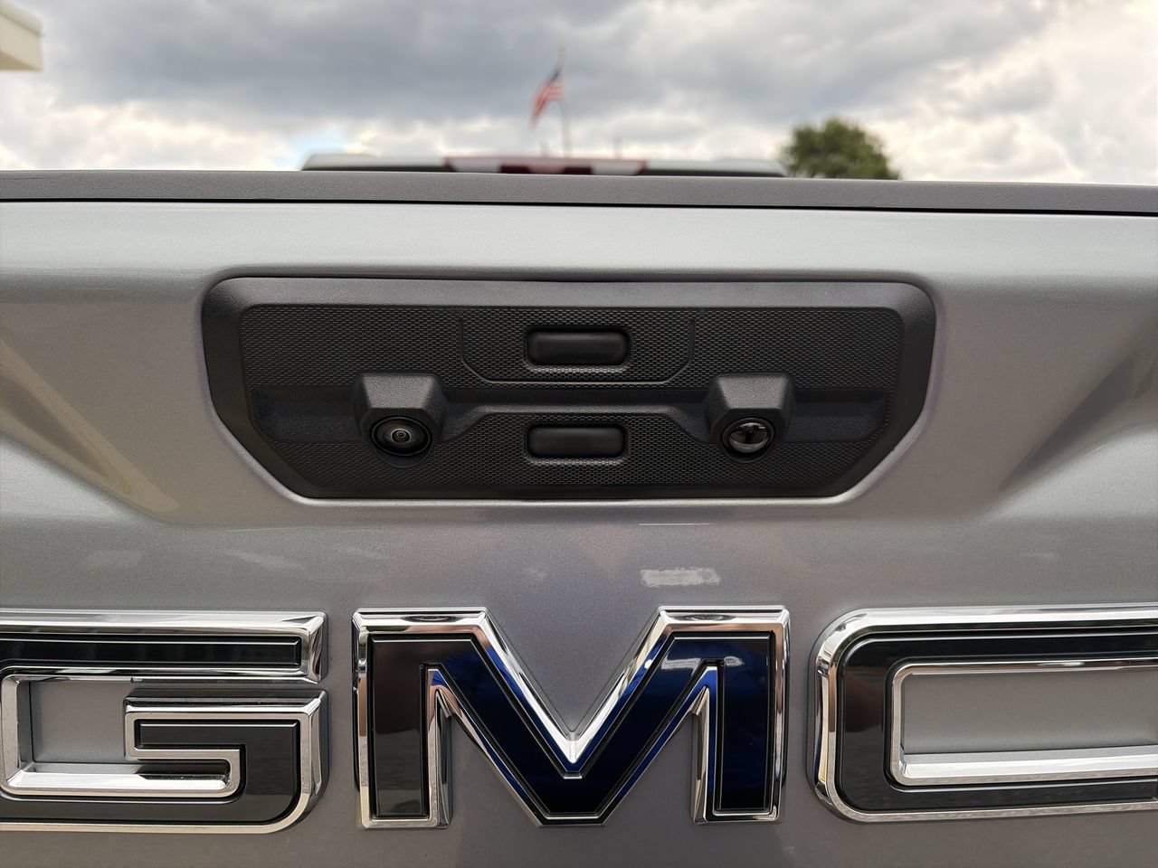Used 2024 Sterling Metallic GMC Denali Ultimate image 35