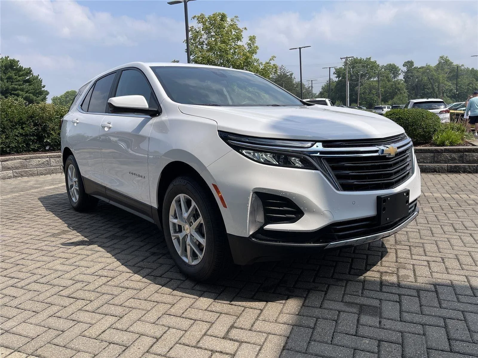 Used 2023 Summit White Chevrolet LT image 7