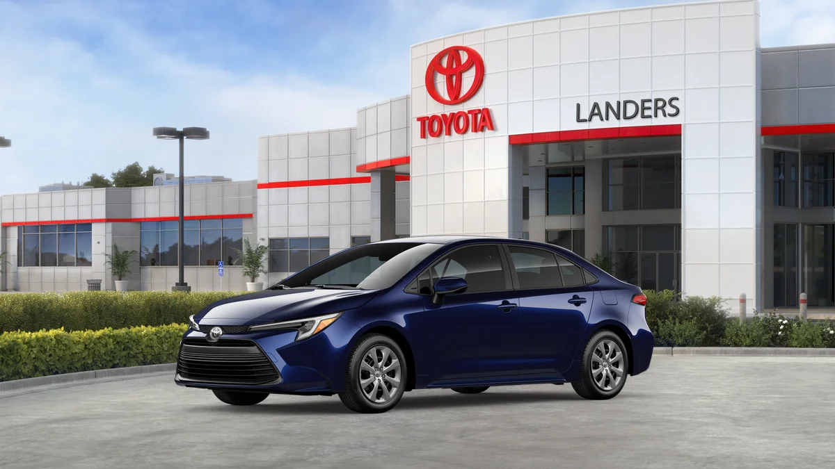 New 2026 Blueprint Toyota Hybrid LE image 2