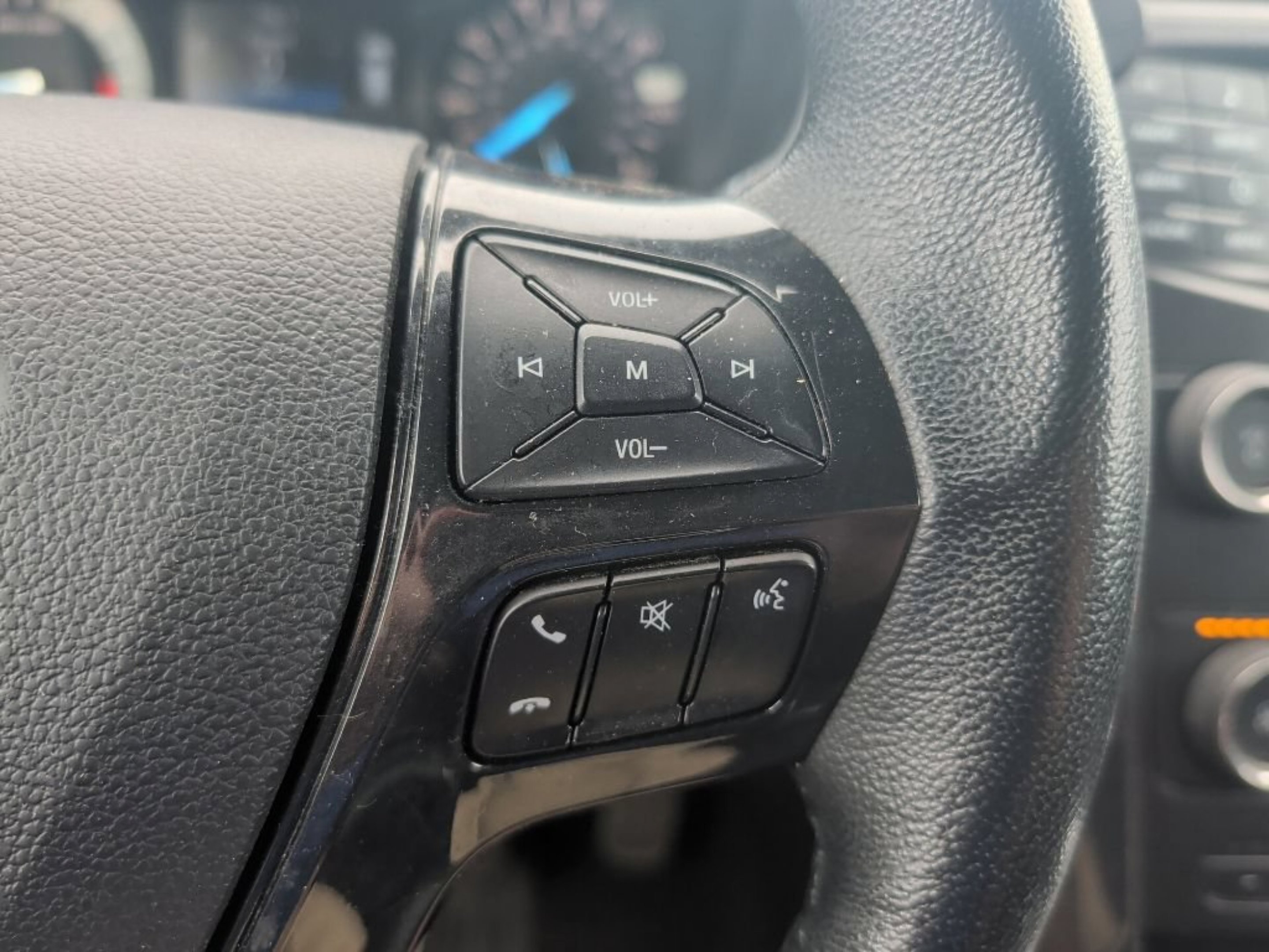 Used 2018 Ingot Silver Ford XLT image 18