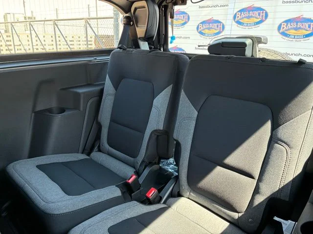 New 2026 Avalanche Gray Ford Base image 9