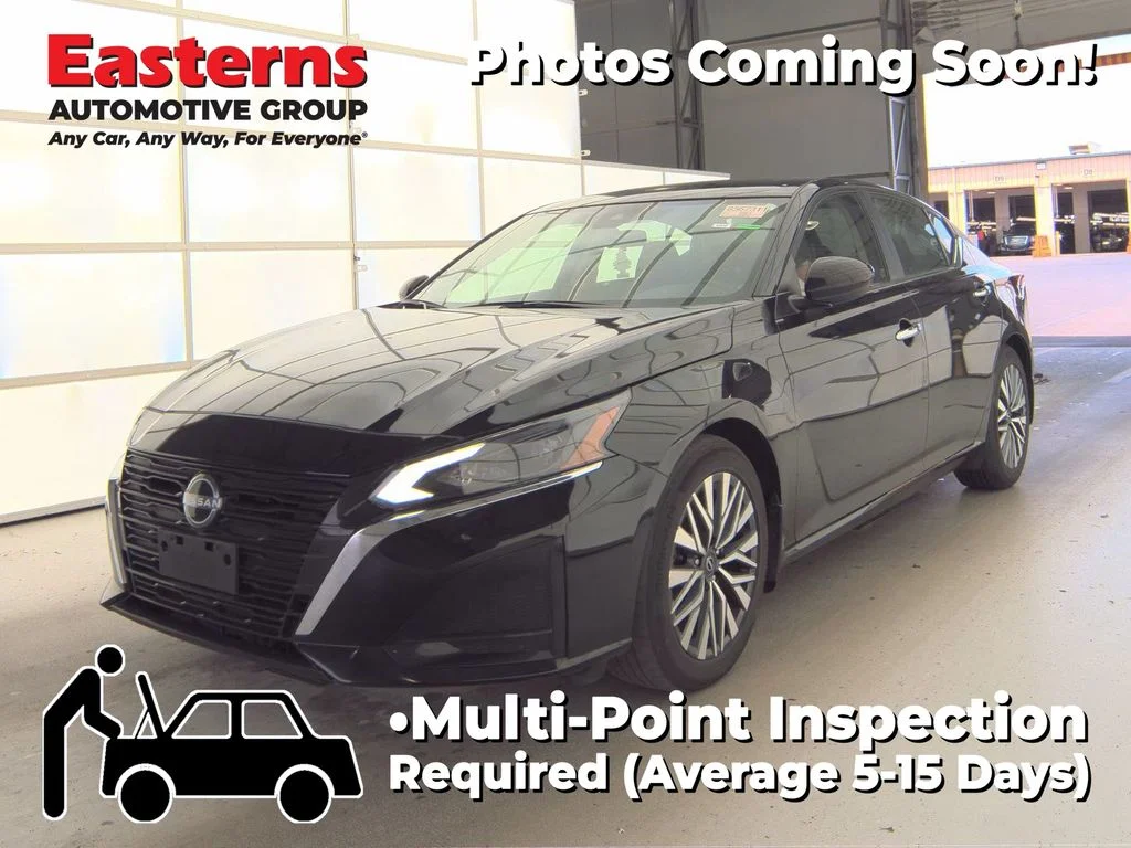 Used 2024 Black Nissan 2.5 SV image 1