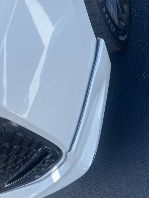 Used 2022 Platinum White Pearl Acura with Premium and A-Spec Package image 4
